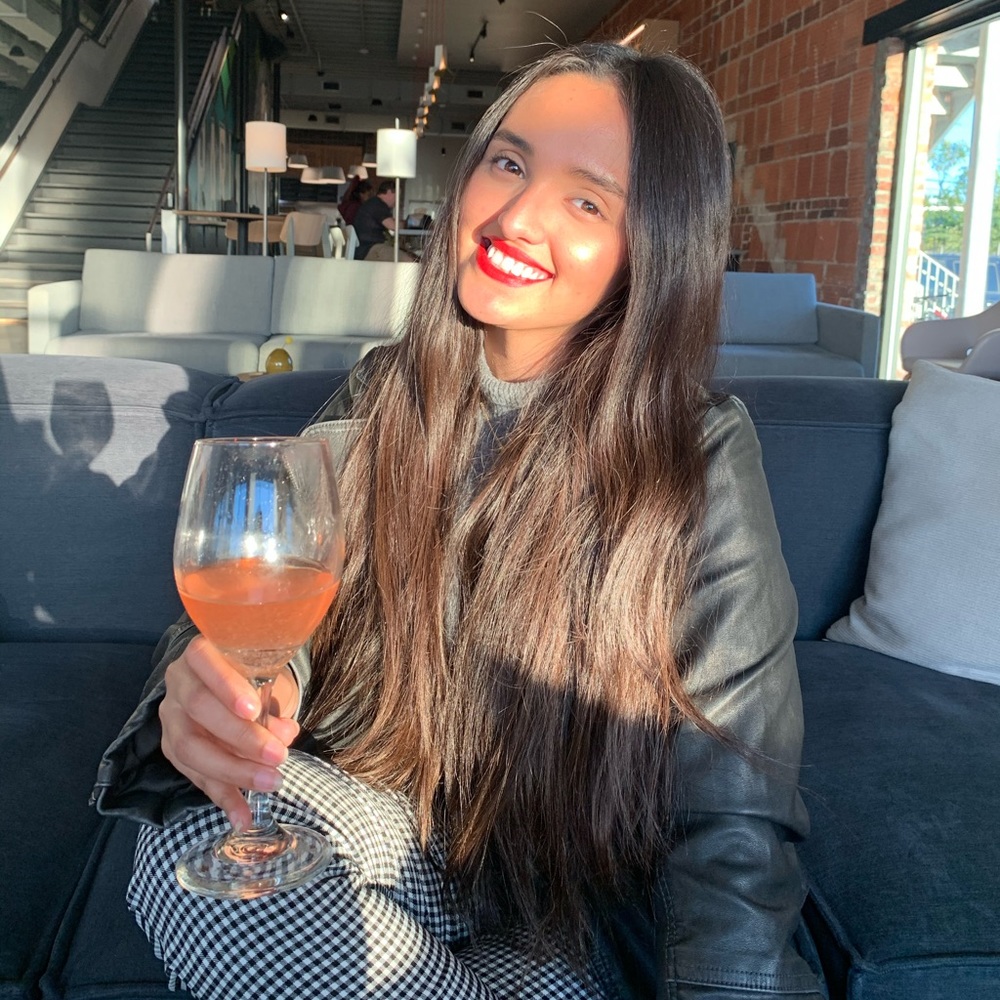 Meet your Posher, Vanessa